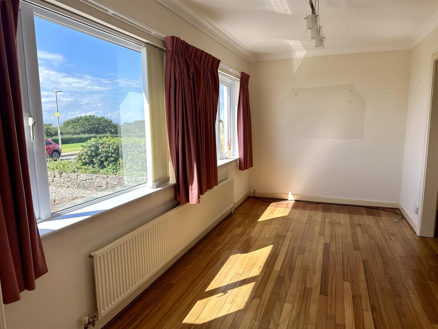 Marine Drive, Barry Knights Estate Agents